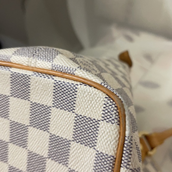 Authentic vintage saleya Louis Vuitton bag - Picture 10 of 11